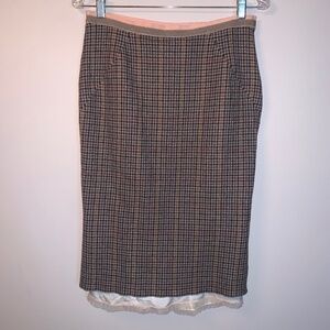 Paul Smith Tweed Skirt with Ruffle Hem 44